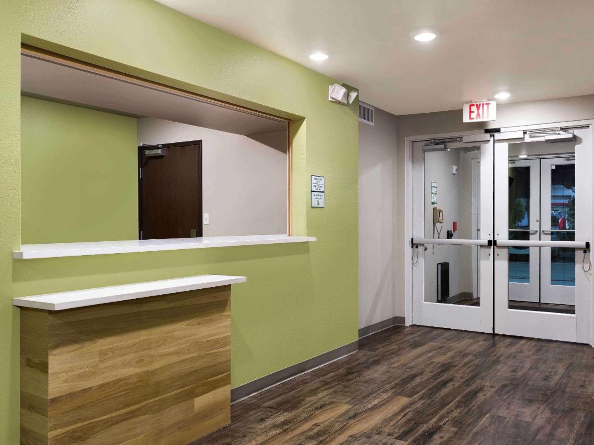 Woodspring Suites Albuquerque Exterior photo