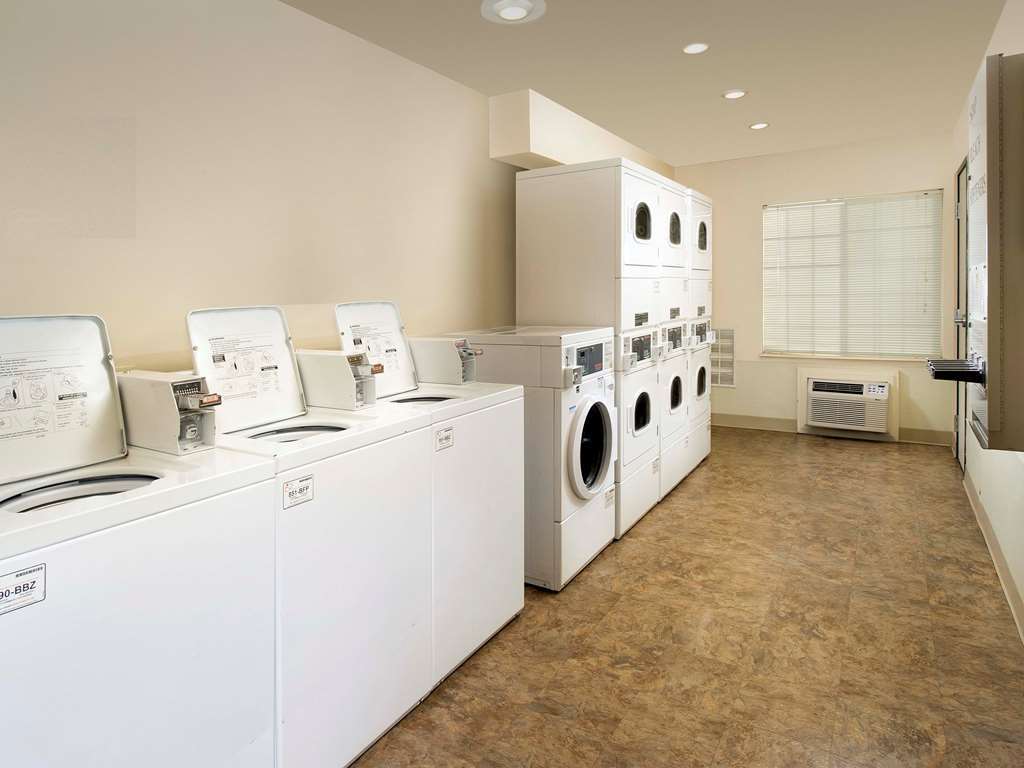 Woodspring Suites Albuquerque Facilities photo