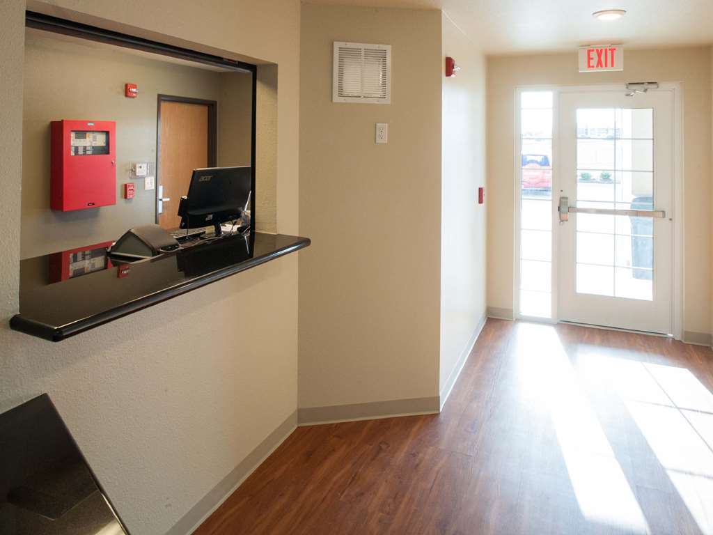 Woodspring Suites Albuquerque Interior photo