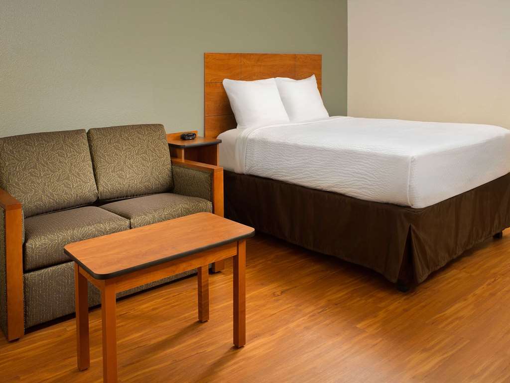 Woodspring Suites Albuquerque Room photo